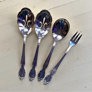 Vintage spoons, 3 spoons and 1 fork